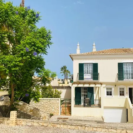 Oliveira By Check-in Portugal